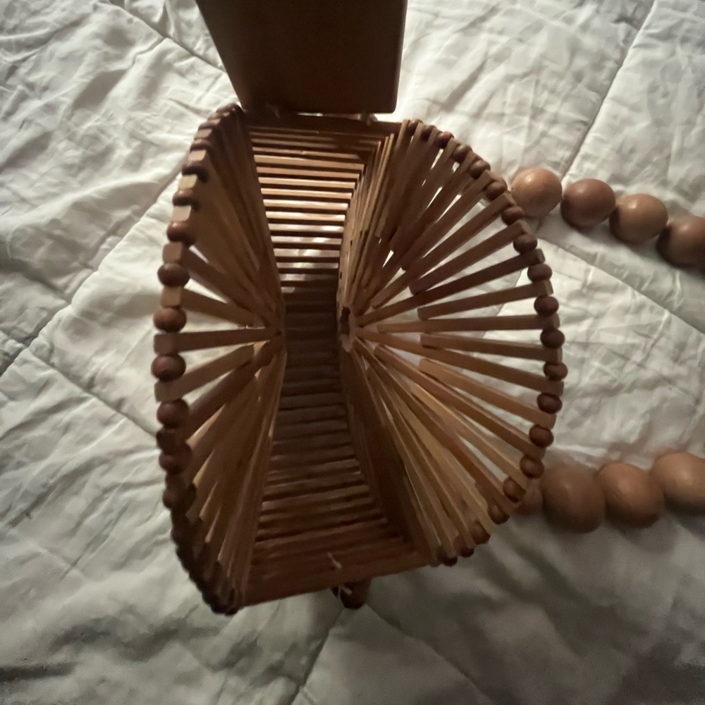 Cult Gaia Luna bamboo circle bag - Picture 10 of 11